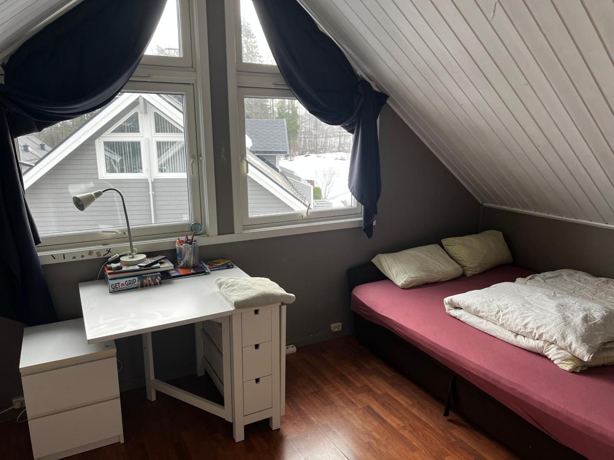 Privatunterkunft Loftroom In Townhouse Oslo 1 Singel Bed 1 Double Bed *